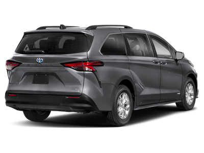 2022 Toyota Sienna LE 8 Passenger