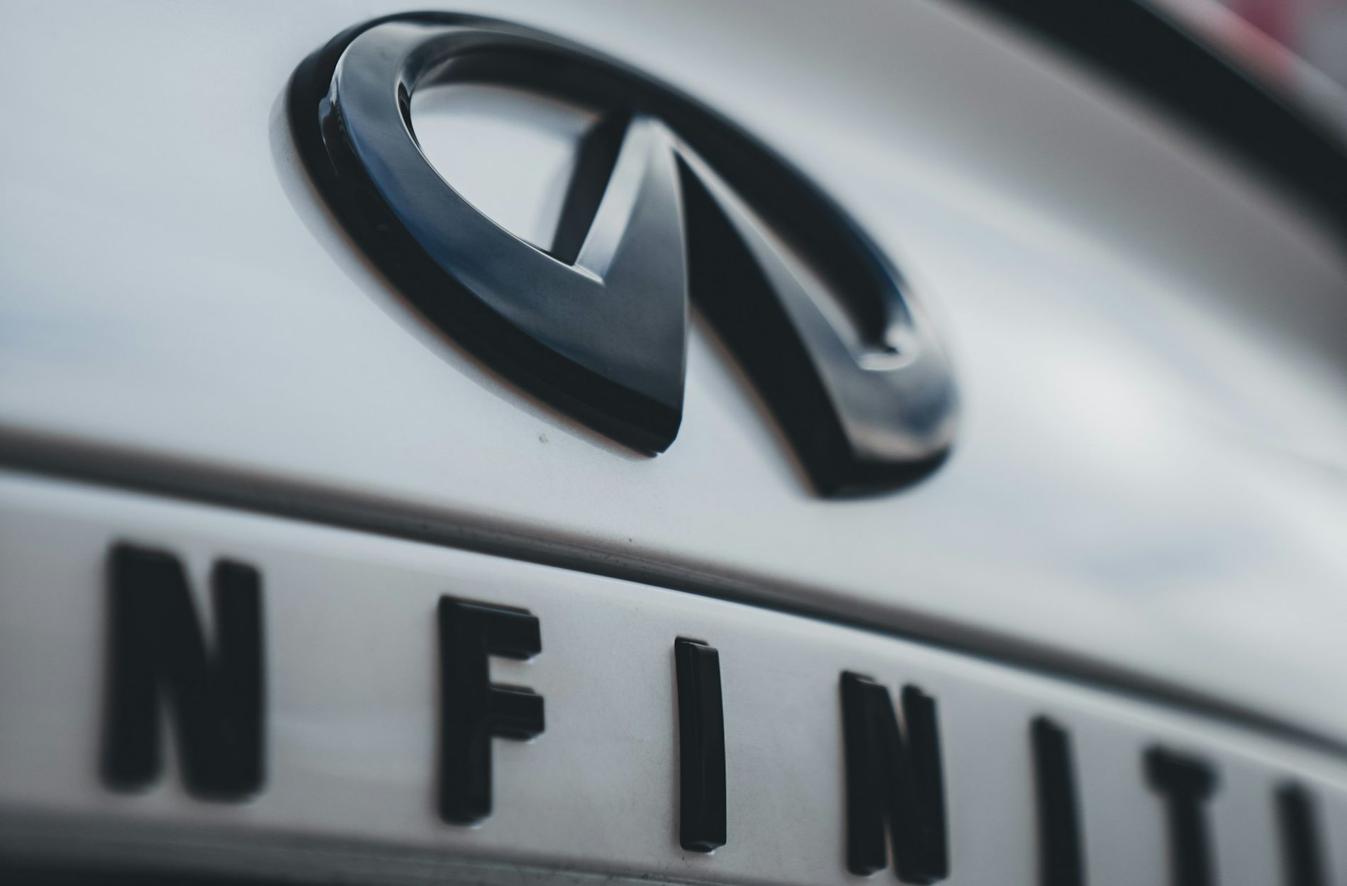 INFINITI