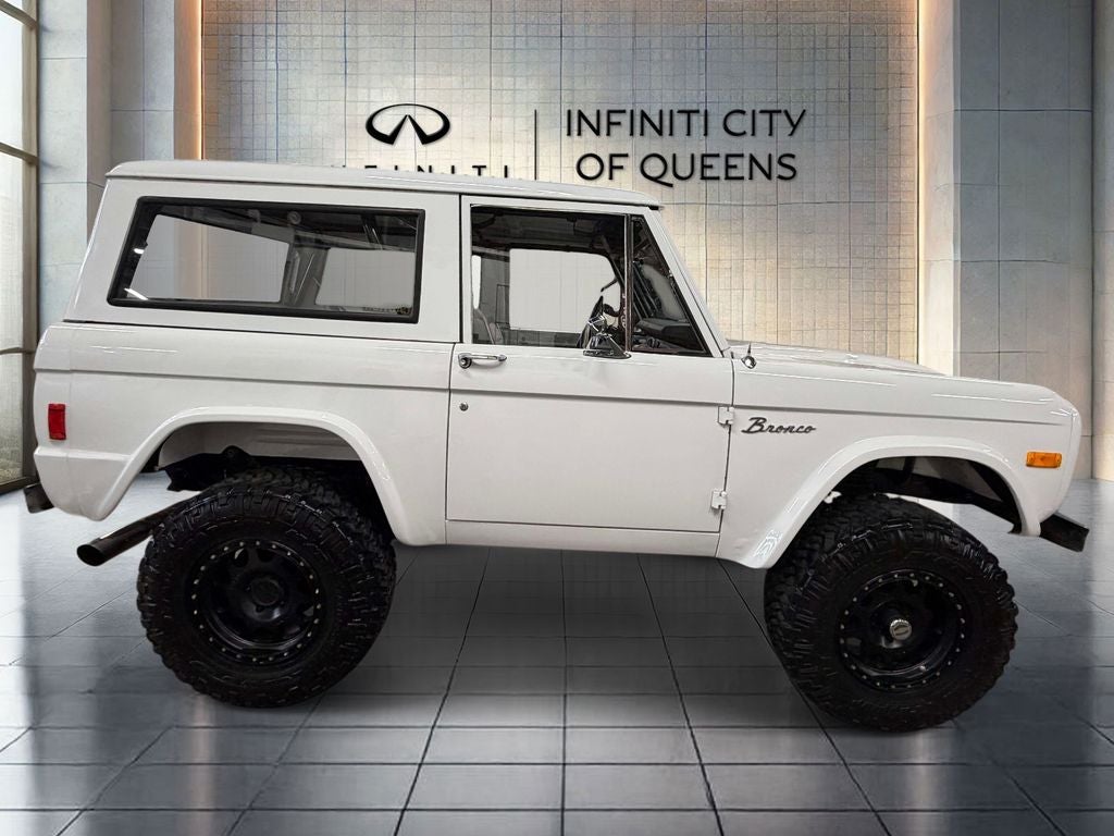 1977 Ford Bronco Base