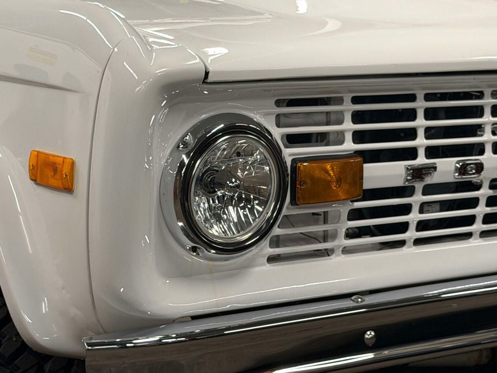 1977 Ford Bronco Base