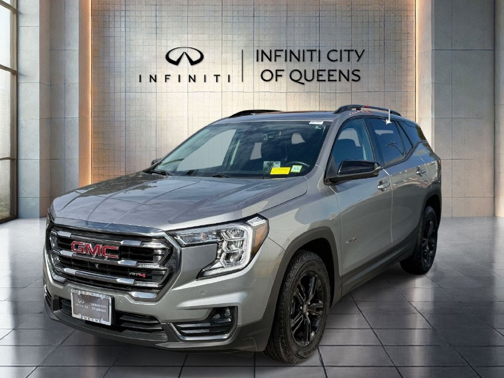 2024 GMC Terrain AT4