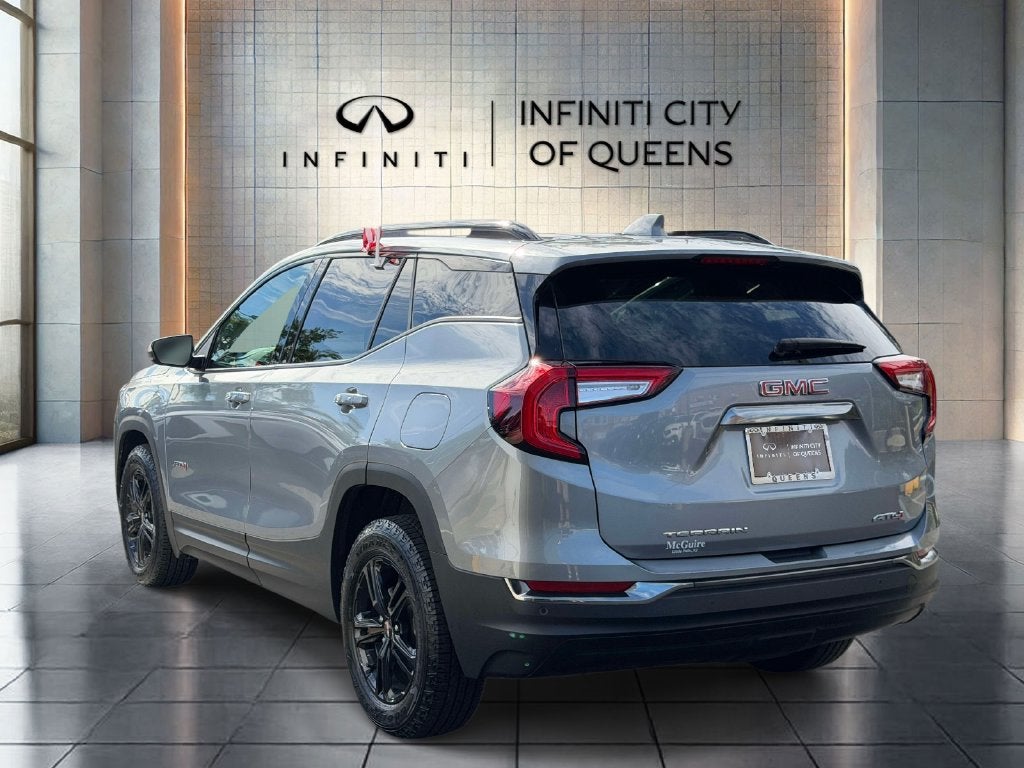 2024 GMC Terrain AT4