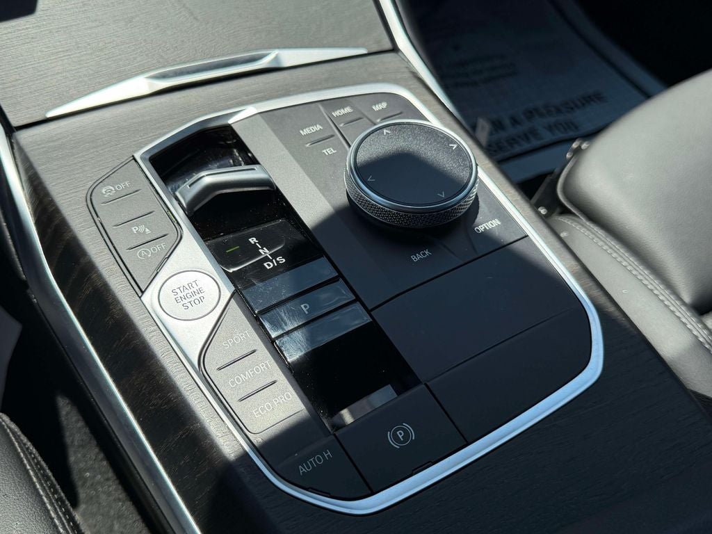 2023 BMW 3 Series 330i xDrive
