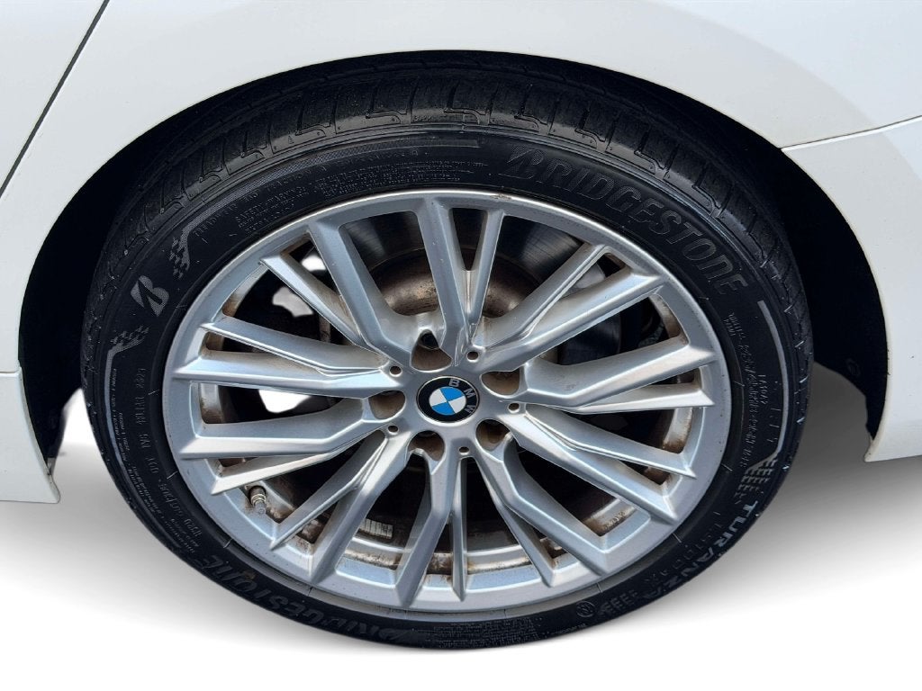 2024 BMW 3 Series 330i xDrive
