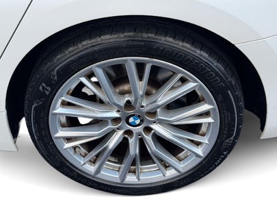 2024 BMW 3 Series 330i xDrive