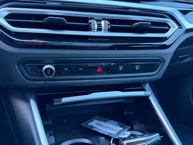 2024 BMW 3 Series 330i xDrive