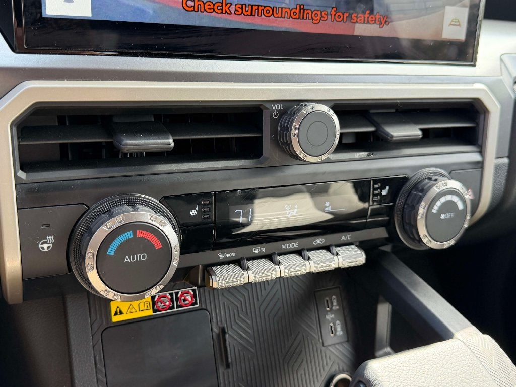 2025 Toyota Tacoma TRD Off-Road