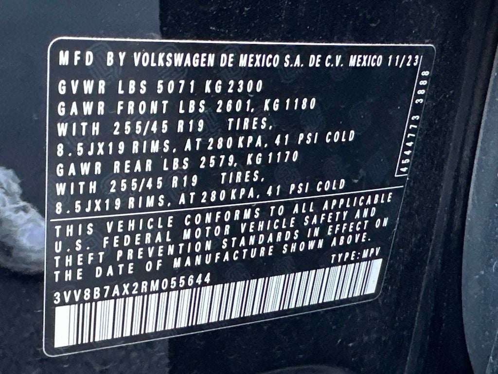 2024 Volkswagen Tiguan 2.0T SE R-Line Black