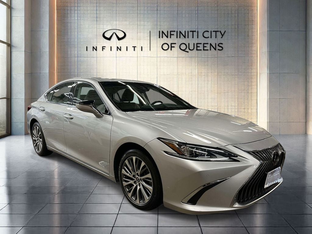 2020 Lexus ES 350 350's photo