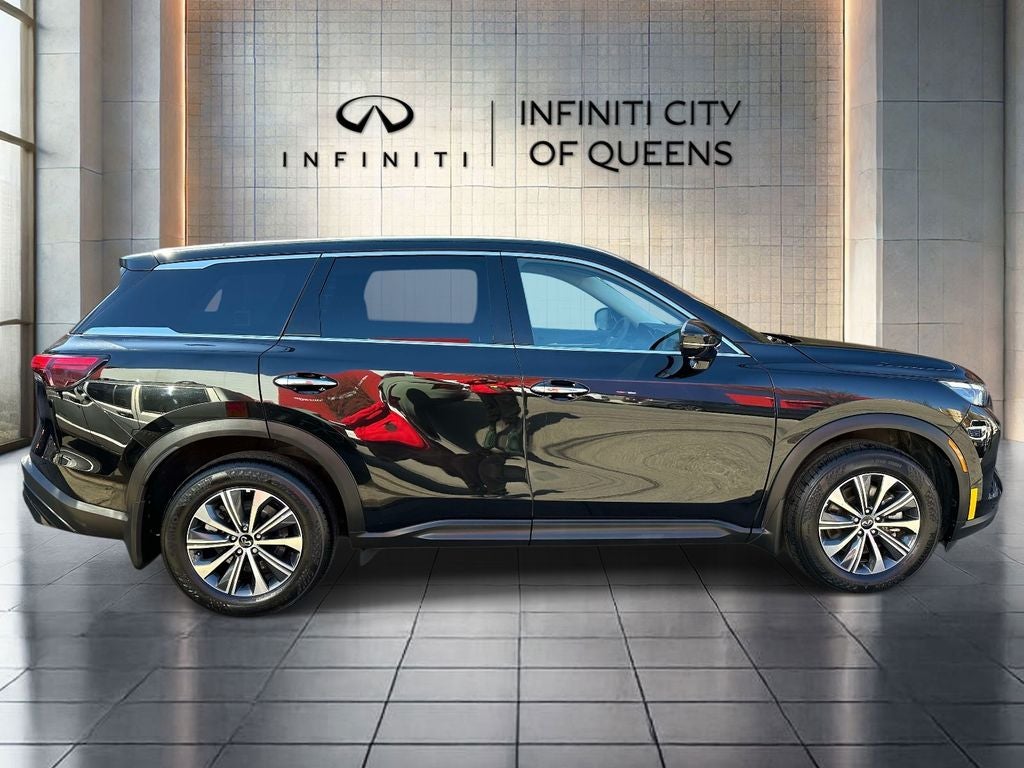 2025 INFINITI QX60 PURE
