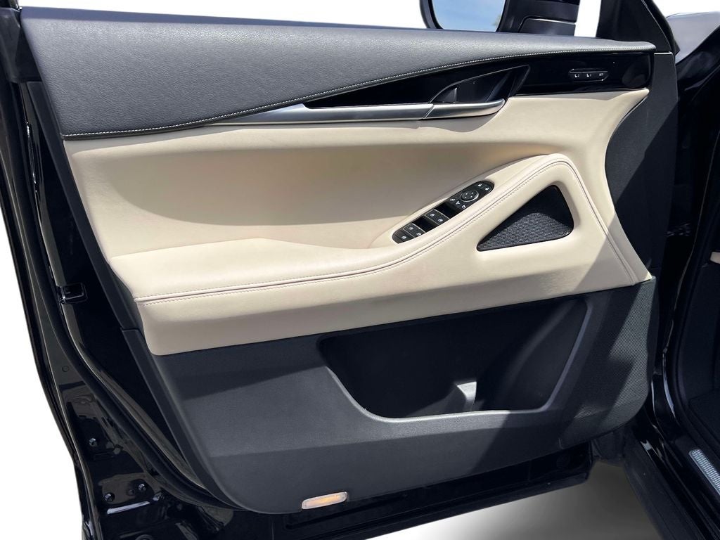 2025 INFINITI QX60 PURE