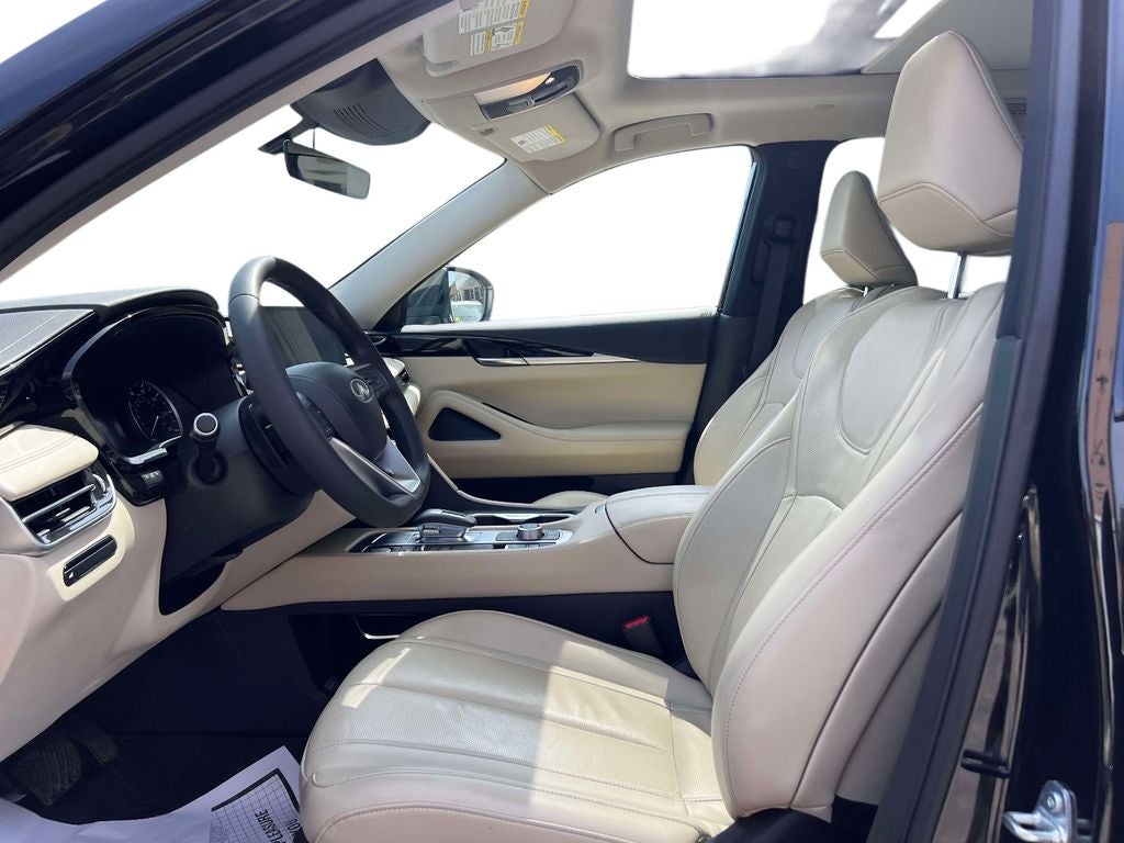 2025 INFINITI QX60 PURE