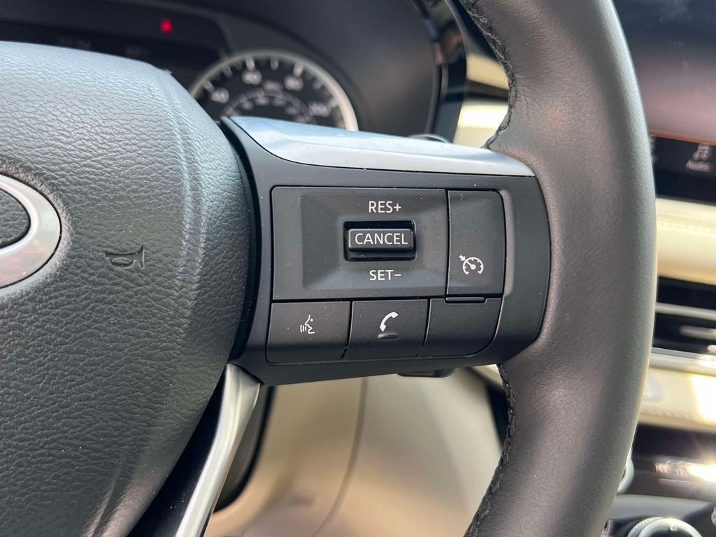2025 INFINITI QX60 PURE