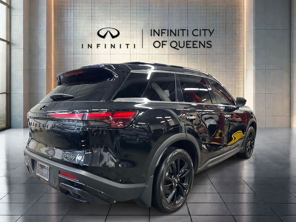 2025 INFINITI QX60 LUXE