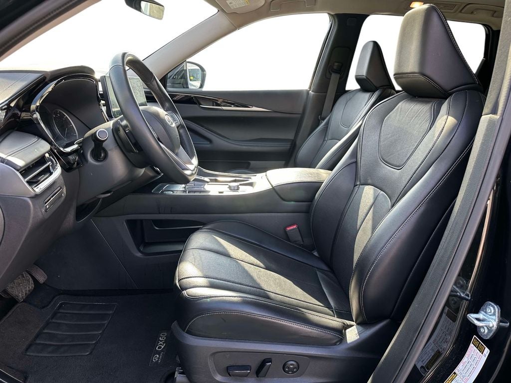 2024 INFINITI QX60 PURE