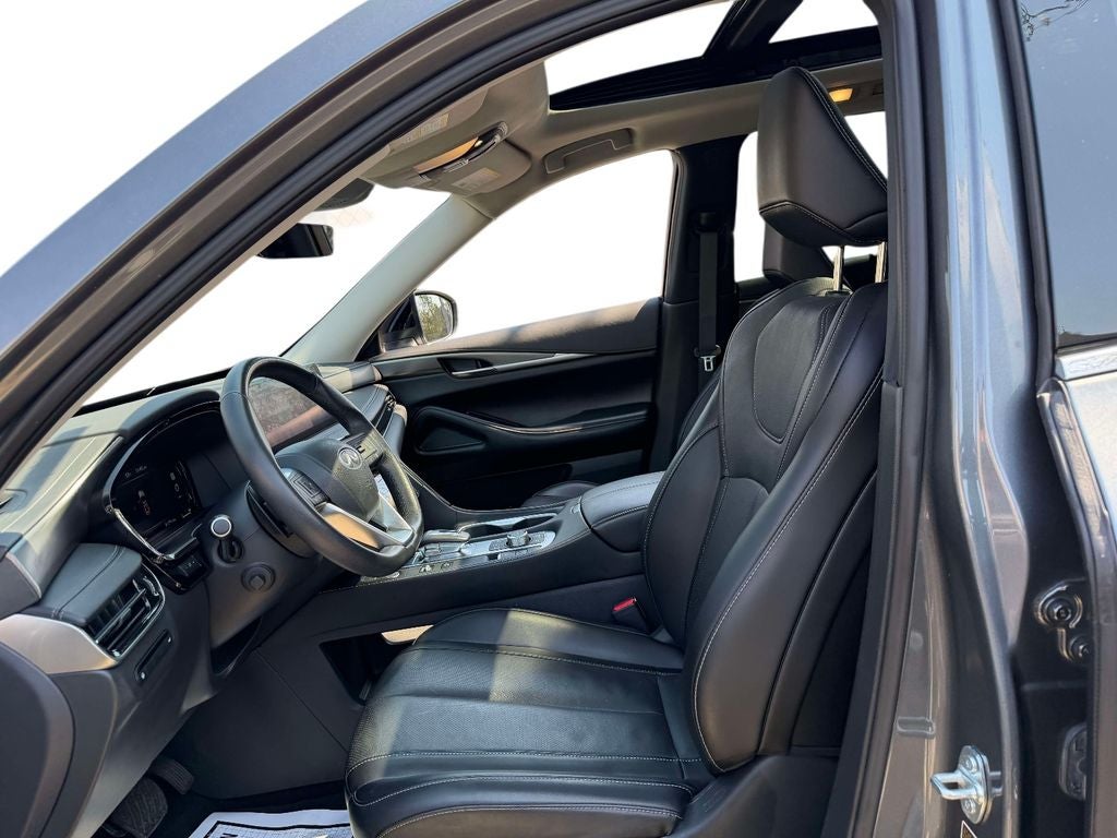 2024 INFINITI QX60 LUXE