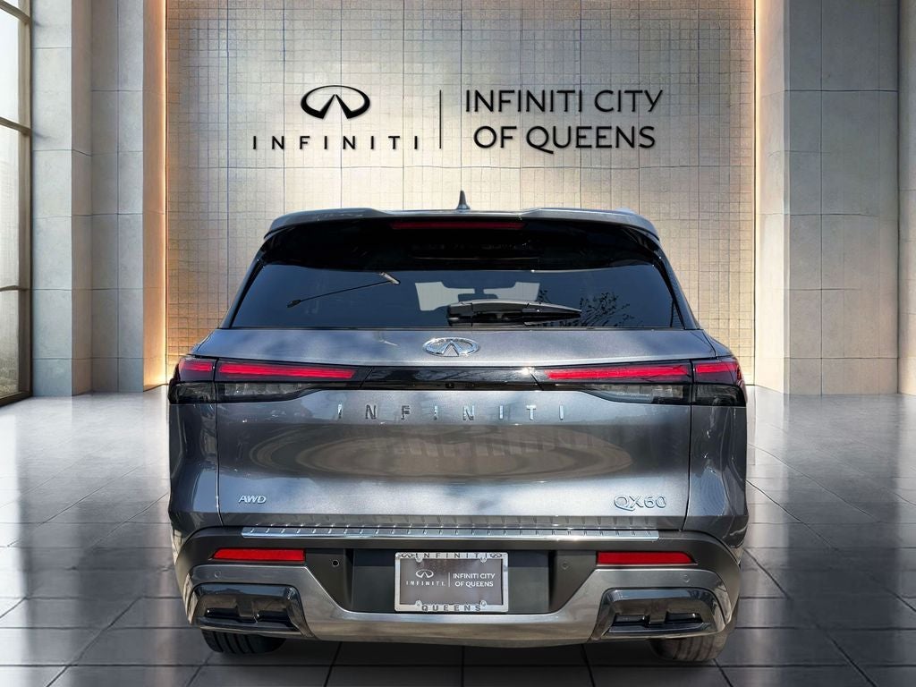 2024 INFINITI QX60 LUXE