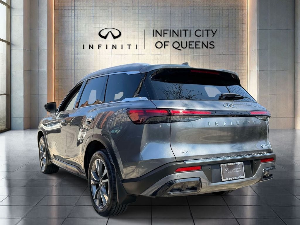 2024 INFINITI QX60 LUXE