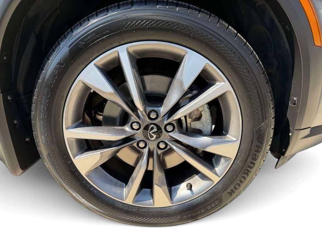 2024 INFINITI QX60 LUXE