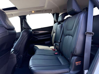 2024 INFINITI QX60 LUXE