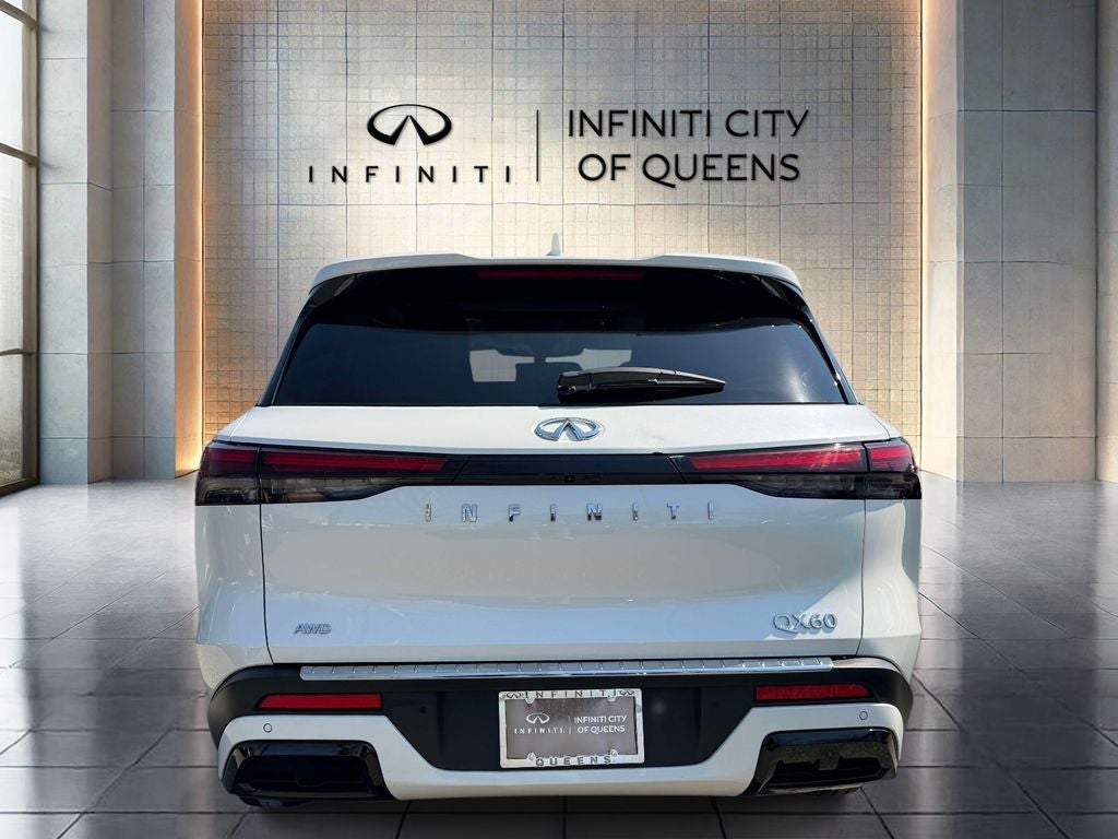 2024 INFINITI QX60 LUXE