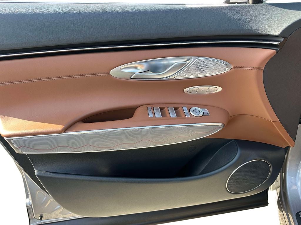 2024 Genesis GV70 2.5T