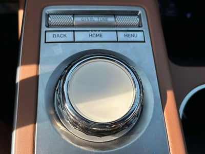 2024 Genesis GV70 2.5T