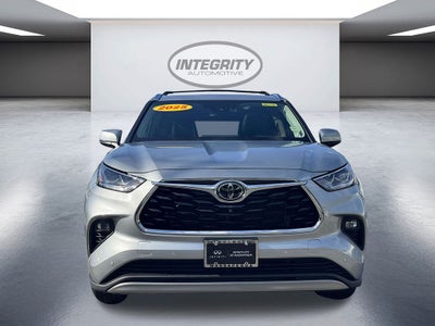 2025 Toyota Highlander Platinum