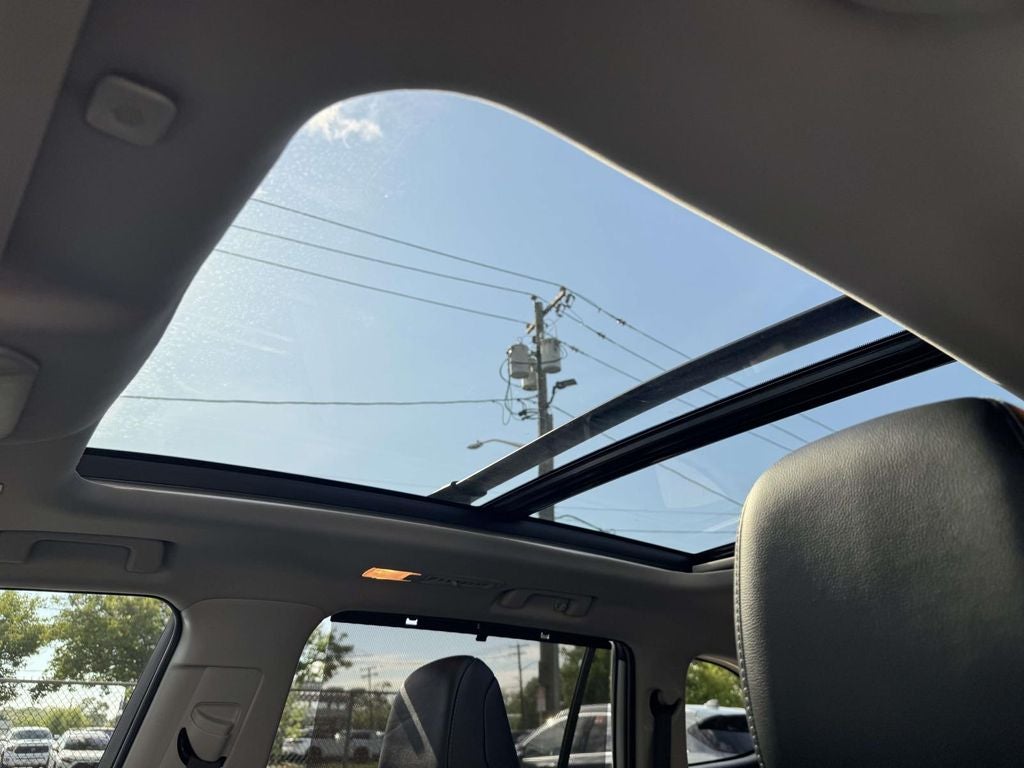 2025 Toyota Highlander Platinum