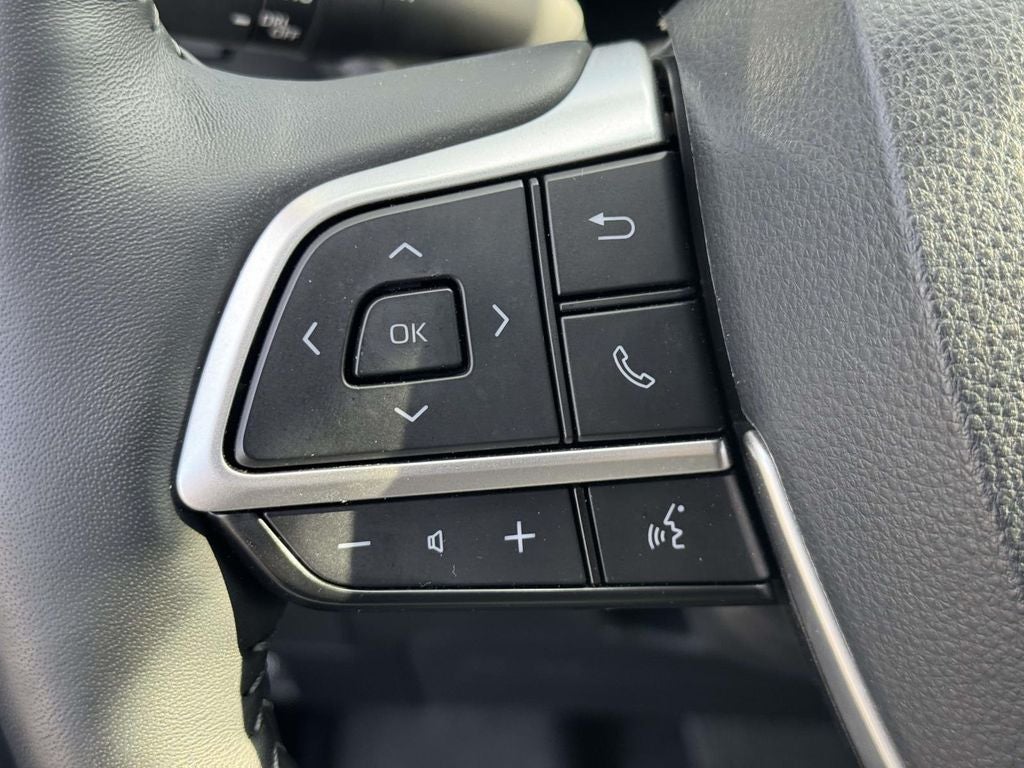 2025 Toyota Highlander Platinum