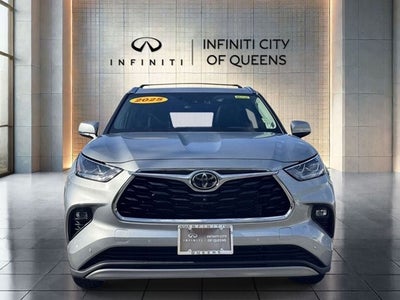 2025 Toyota Highlander Platinum