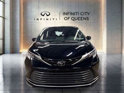 2026 Toyota Sienna Limited 7 Passenger