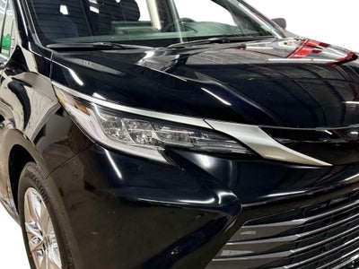 2026 Toyota Sienna Limited 7 Passenger