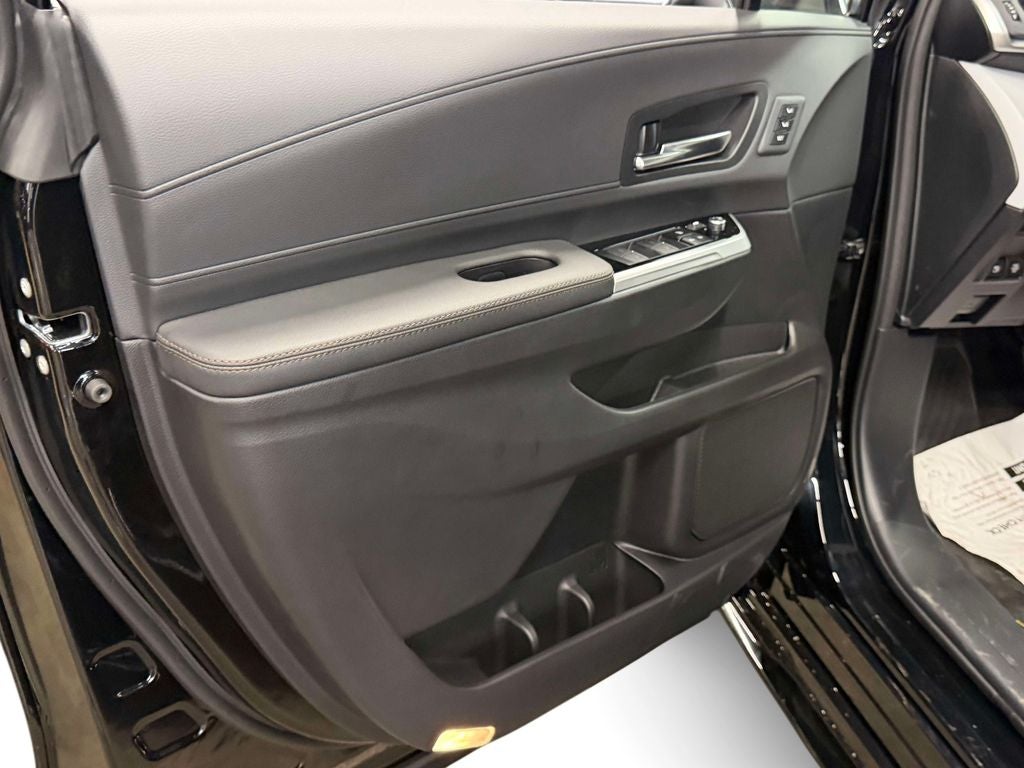 2026 Toyota Sienna Limited 7 Passenger