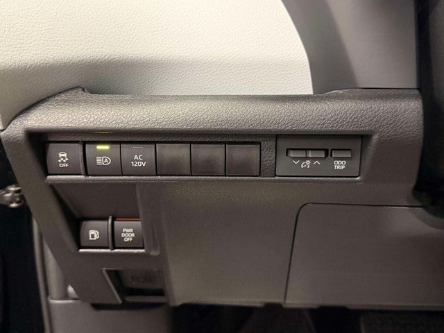 2026 Toyota Sienna Limited 7 Passenger
