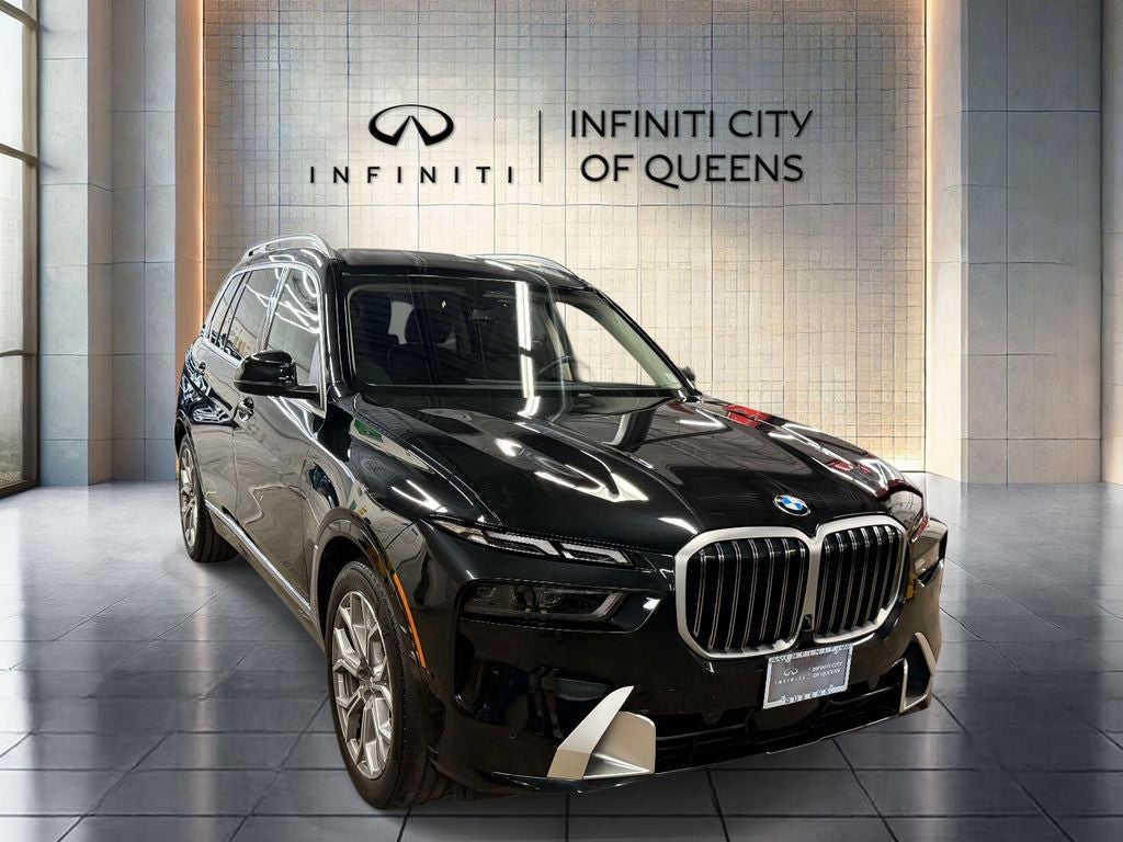 2024 BMW X7 xDrive40i's photo