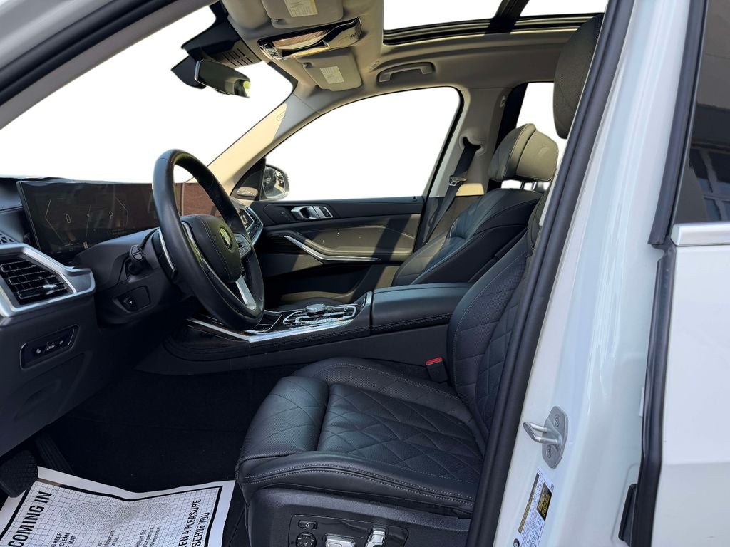 2024 BMW X7 xDrive40i