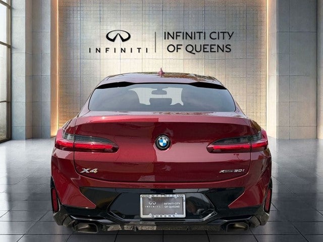 2024 BMW X4 xDrive30i