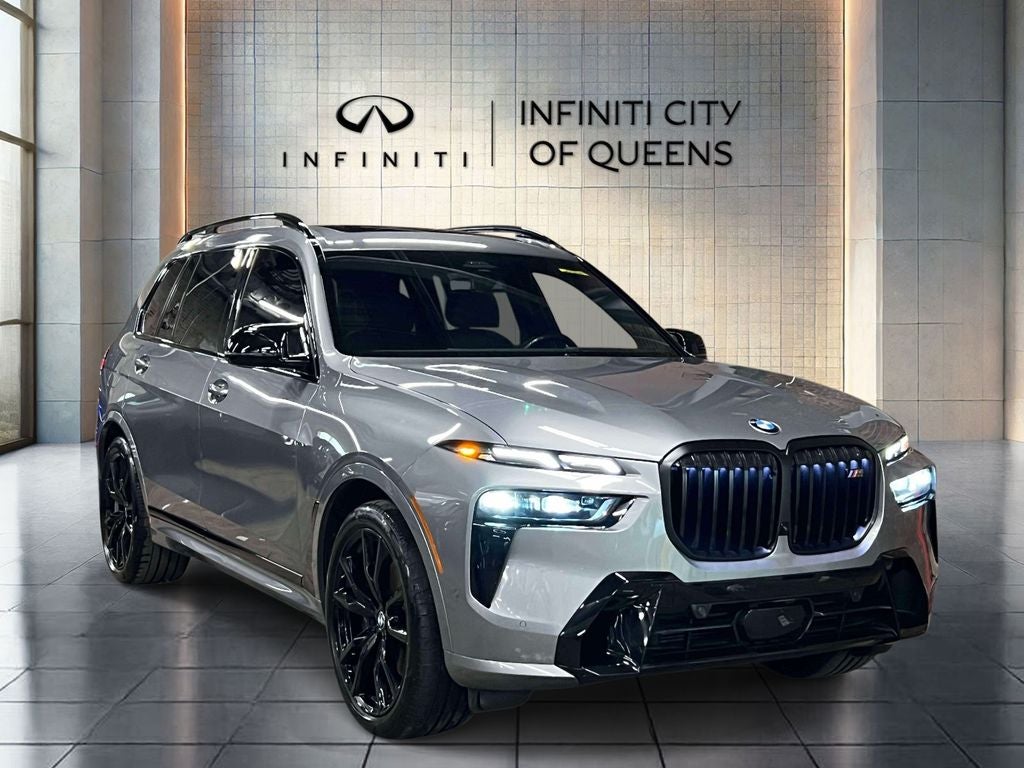 2024 BMW X7 M60i
