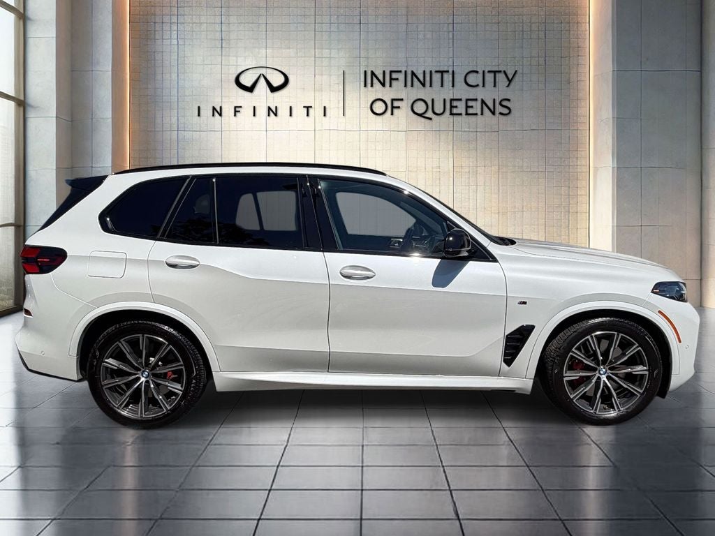 2026 BMW X5 M60i - Photo 11