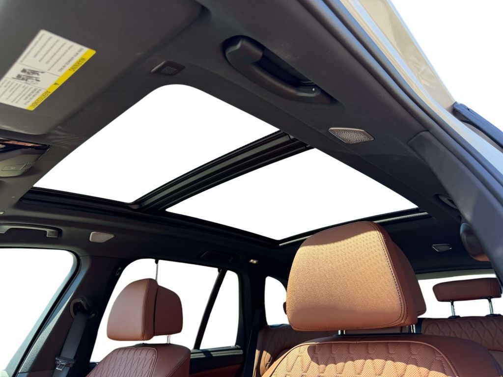 2026 BMW X5 M60i - Photo 32