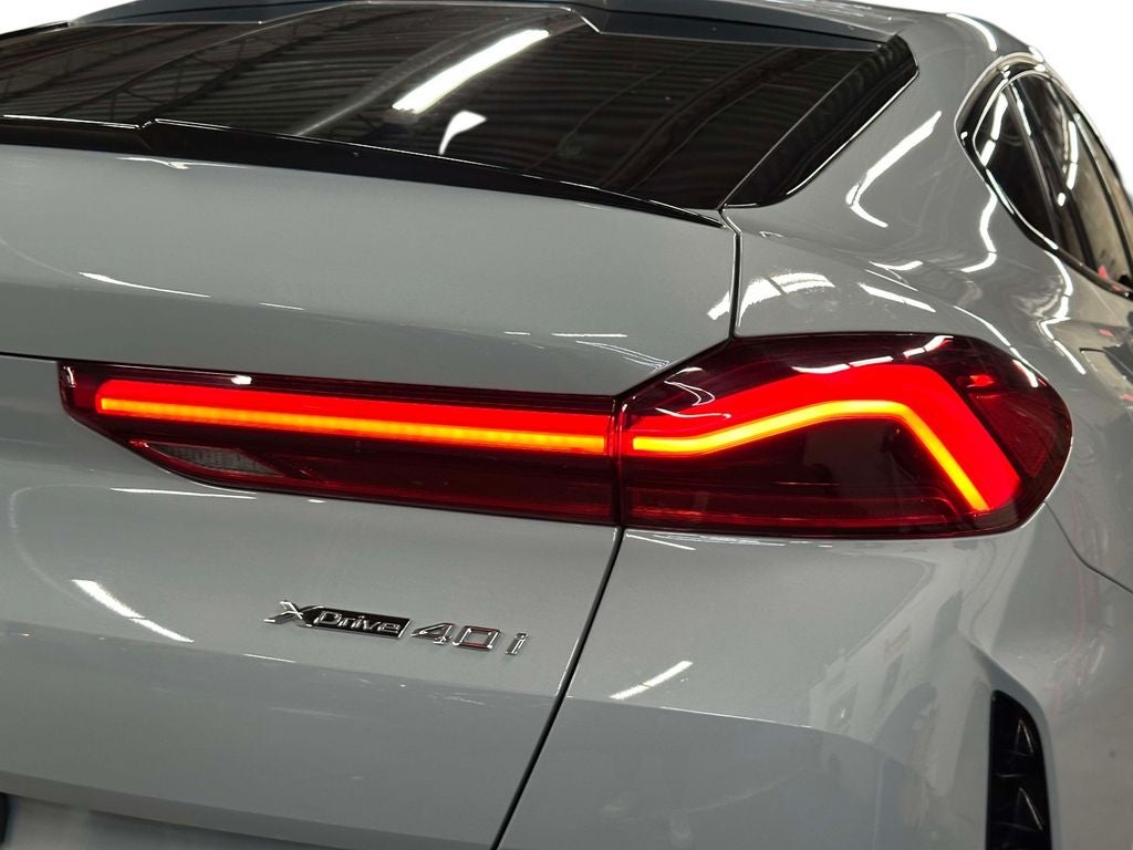 2025 BMW X6 xDrive40i