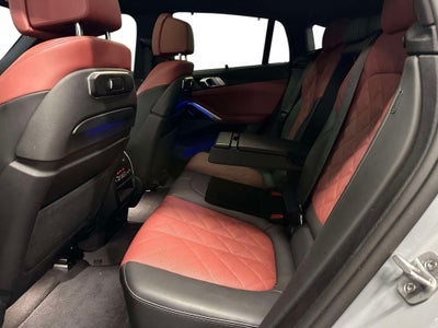 2025 BMW X6 xDrive40i
