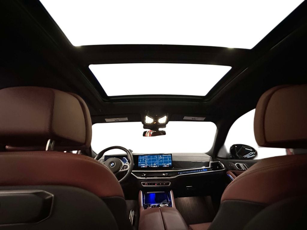 2025 BMW X6 xDrive40i