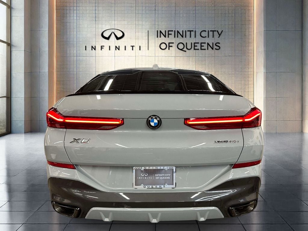 2025 BMW X6 xDrive40i