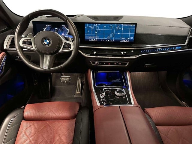 2025 BMW X6 xDrive40i