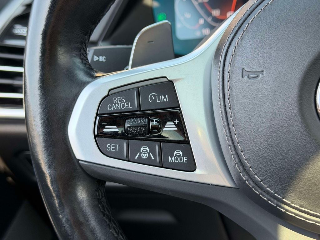 2023 BMW X6 M50i