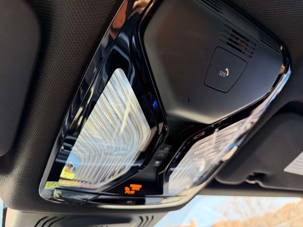 2023 BMW X6 M50i