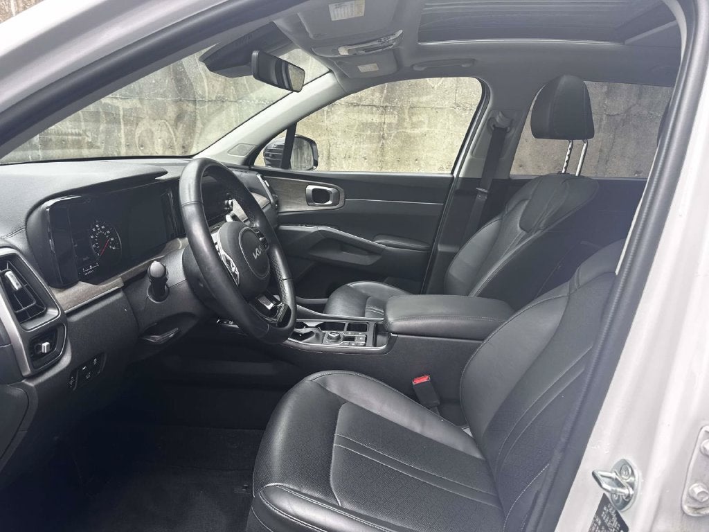 2023 Kia Sorento X-Line EX