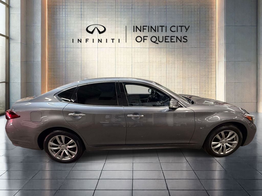 2019 INFINITI Q70 3.7 LUXE AWD